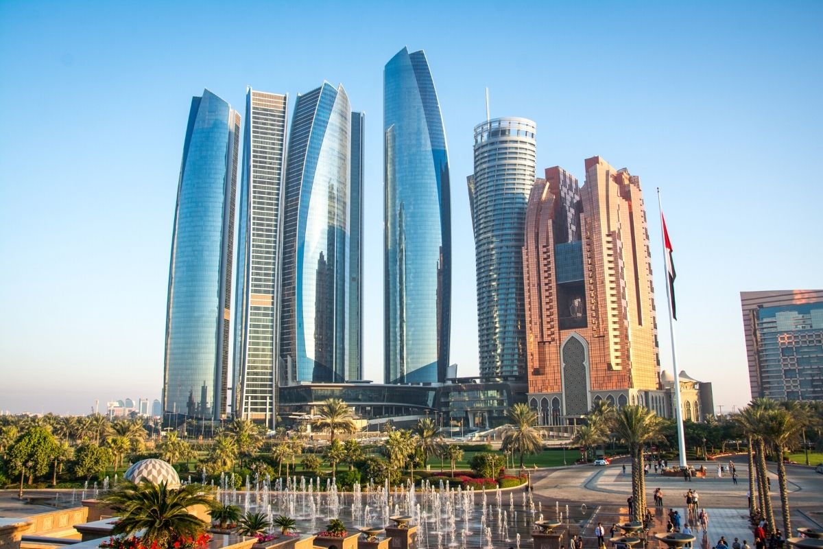 Read more about the article Things to Notice When Visiting Abu Dhabi Now (2026 Travel Update)
