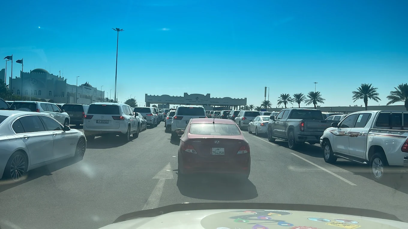 You are currently viewing How to Reach Al Ghuwaifat Border from Abu Dhabi – Complete Travel Guide